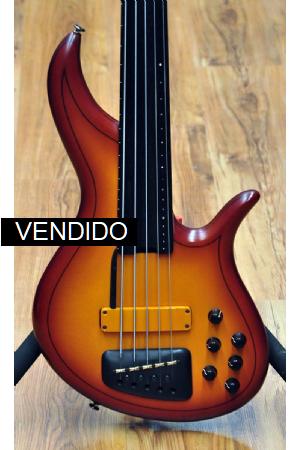 F Bass AC5 Fretless F Bass AC5 Fretless